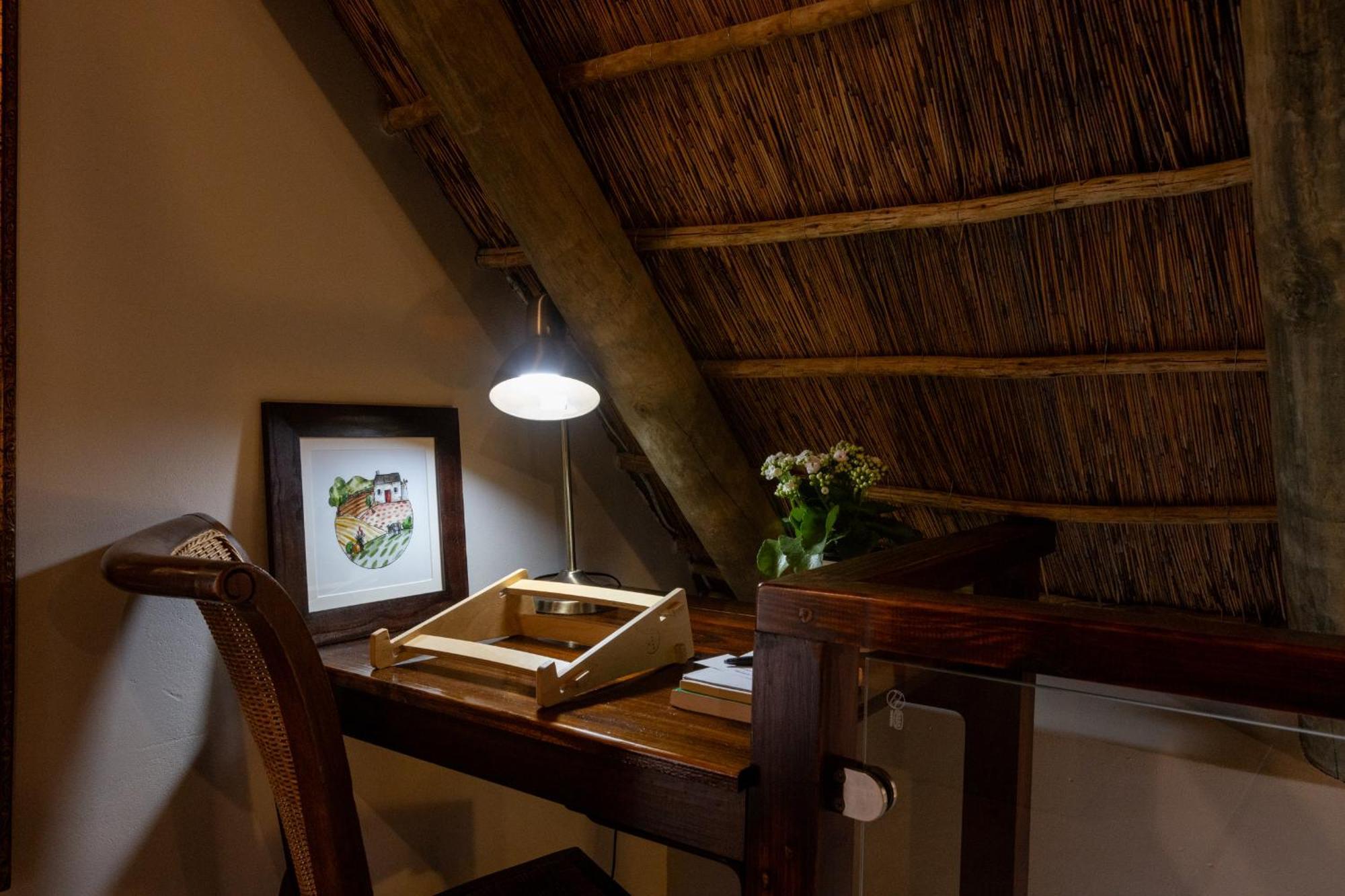 Serene, Thatched Apartment In Noordhoek, Cape Town Eksteriør bilde