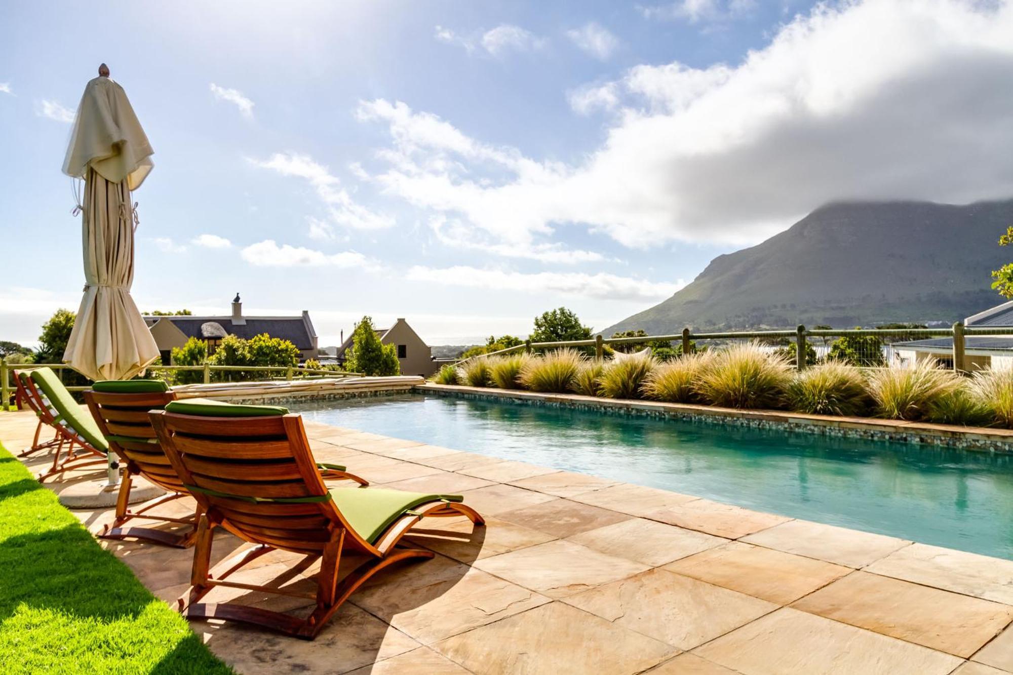 Serene, Thatched Apartment In Noordhoek, Cape Town Eksteriør bilde